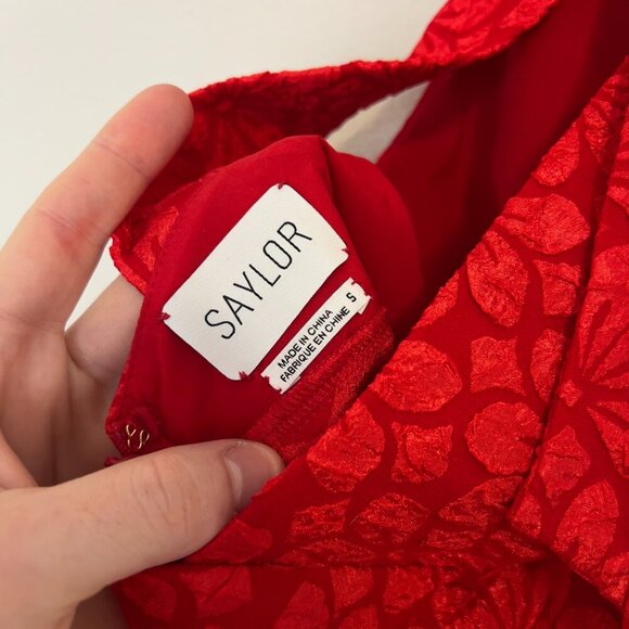 934 NWT Hemline Exclusive Jule Dress Size Small Color Red - Picture 8 of 8